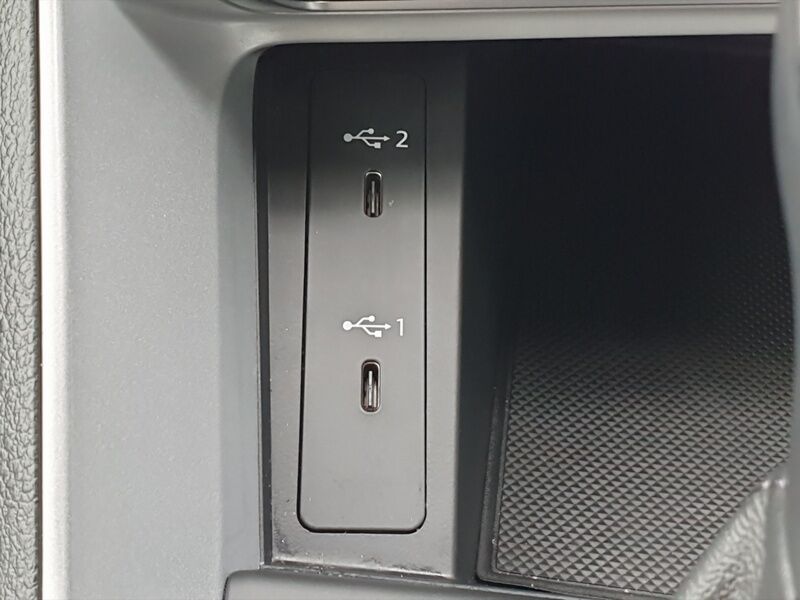 More views of Audi Q3