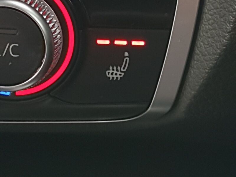 More views of Audi Q3