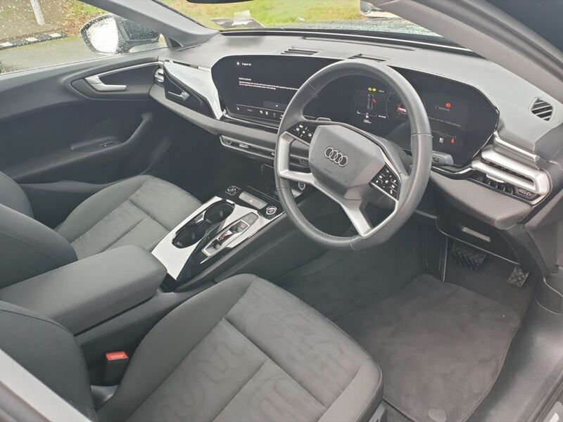 More views of Audi A5