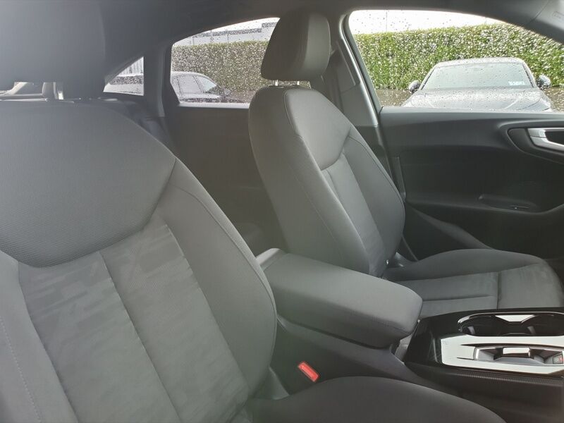 More views of Audi A5