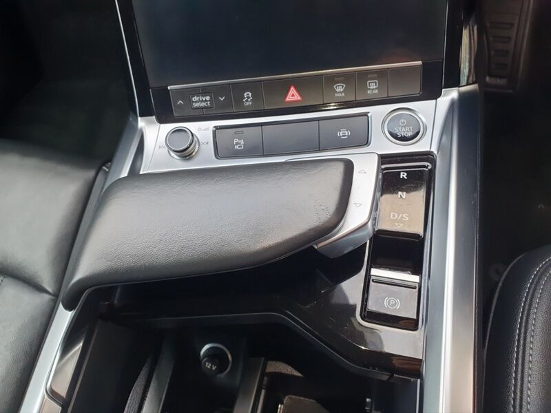 More views of Audi Q8 e-tron