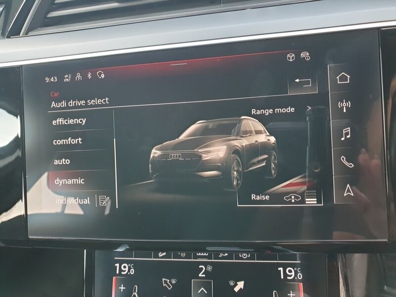 More views of Audi Q8 e-tron