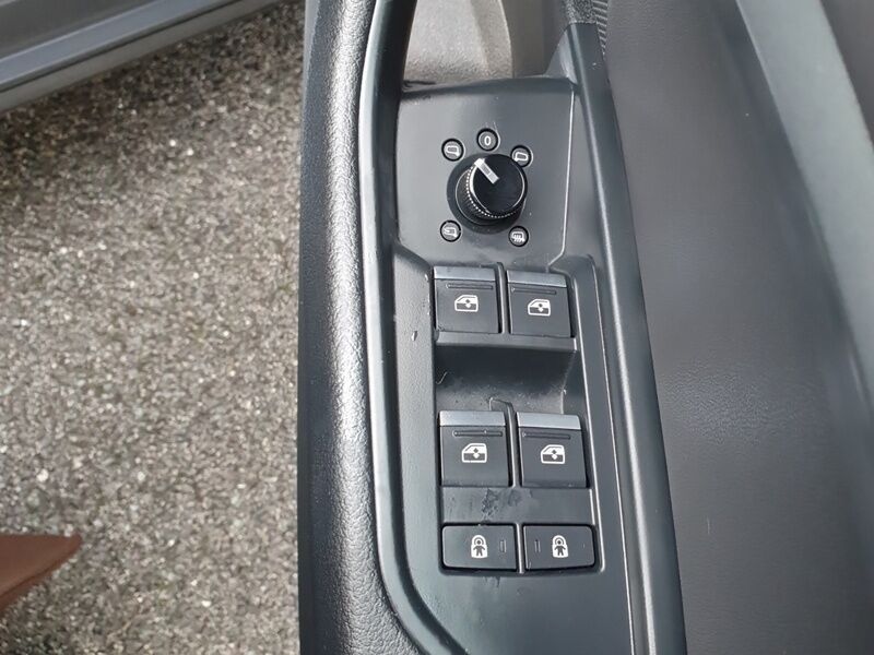 More views of Audi Q8 e-tron