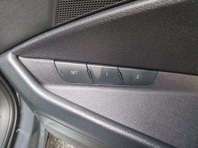 More views of Audi Q8 e-tron