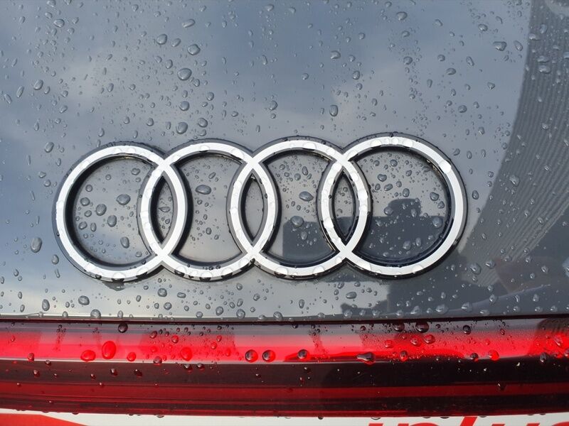 More views of Audi Q8 e-tron