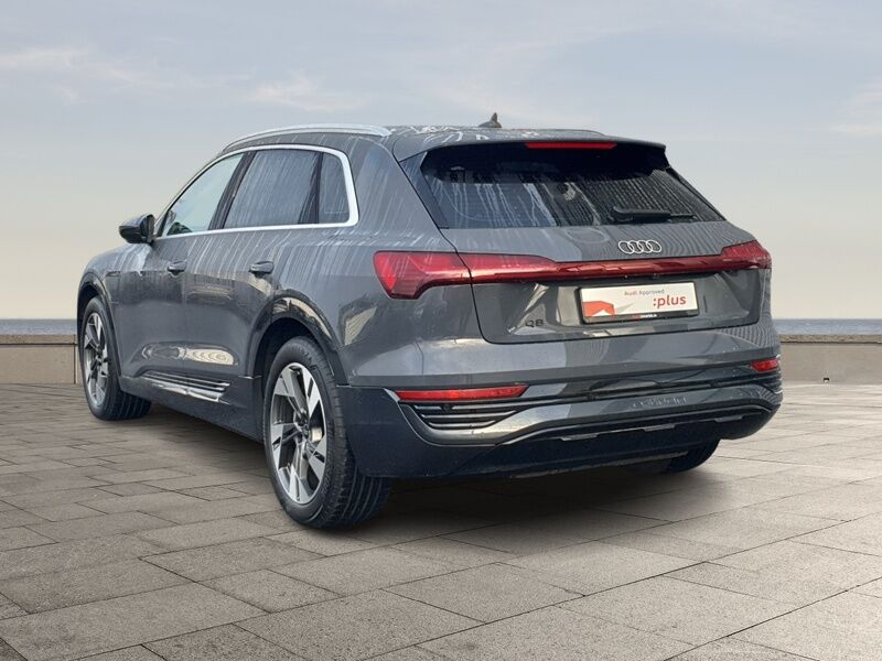 More views of Audi Q8 e-tron