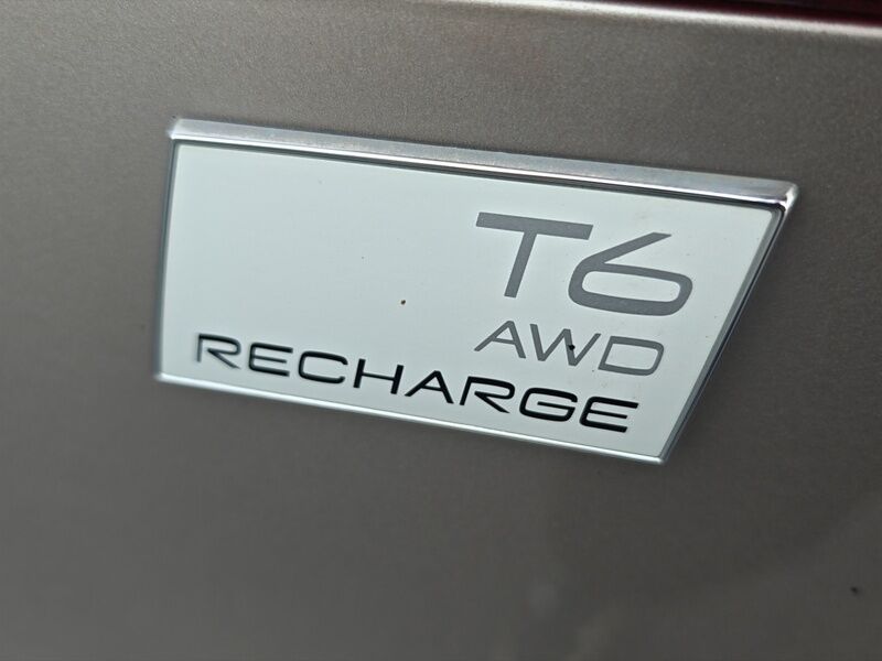 More views of Volvo XC60