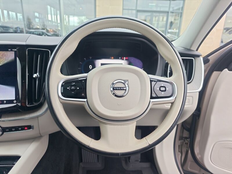 More views of Volvo XC60