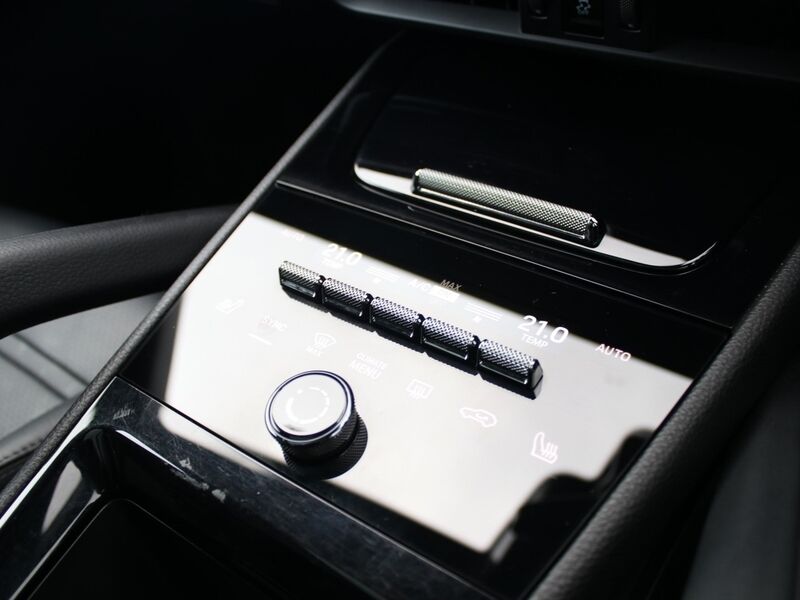 More views of Porsche Cayenne