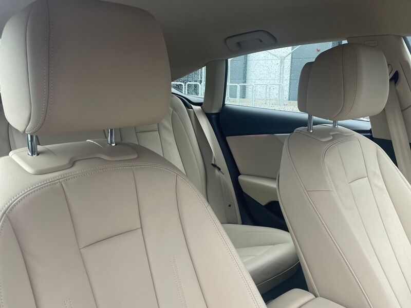 More views of Audi A5