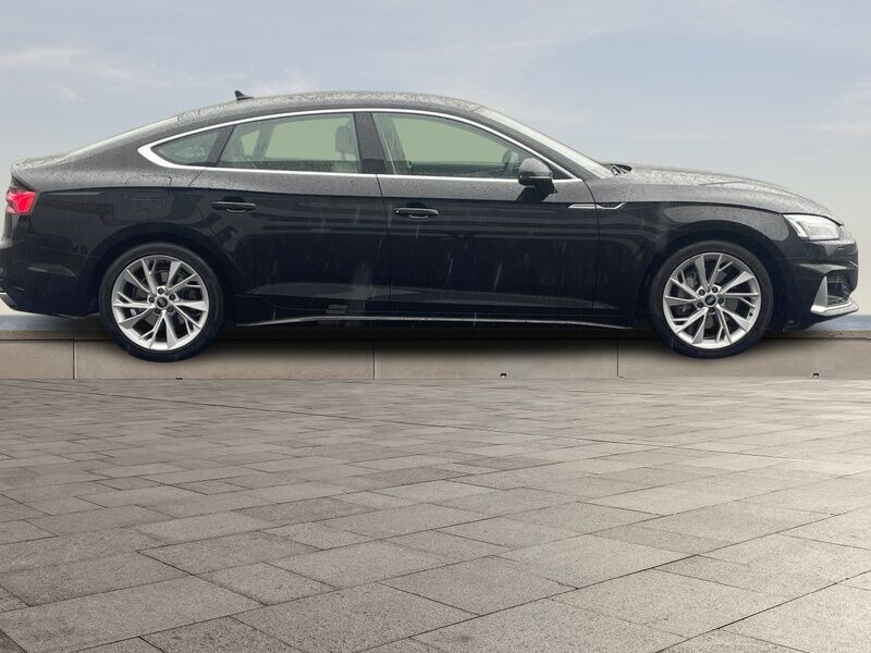 More views of Audi A5