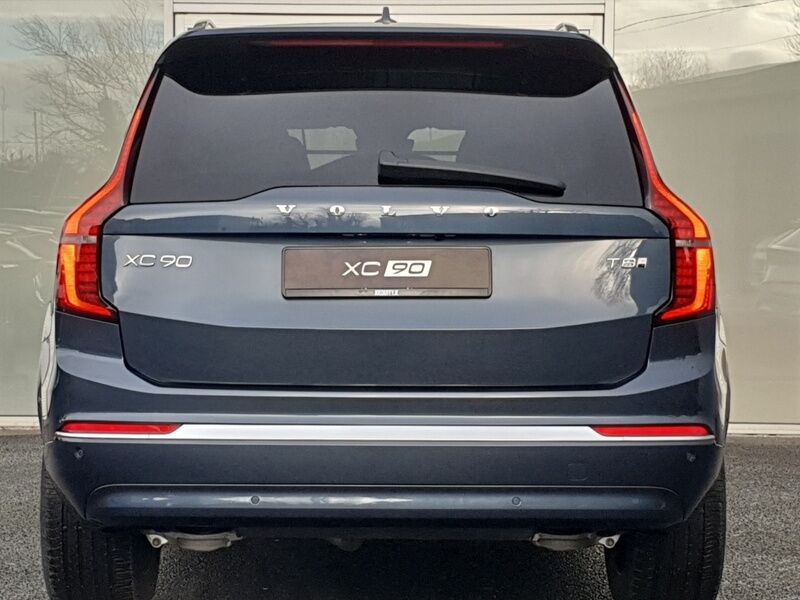 More views of Volvo XC90