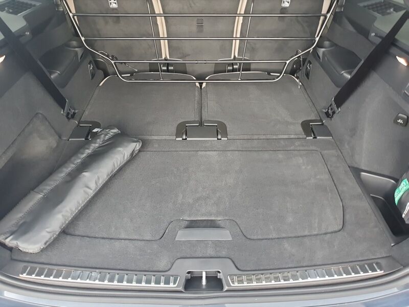 More views of Volvo XC90