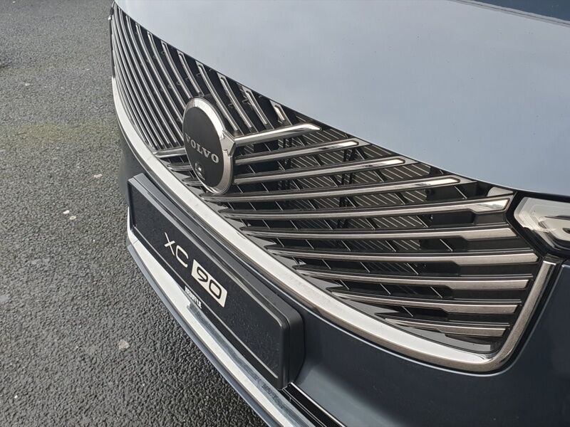 More views of Volvo XC90