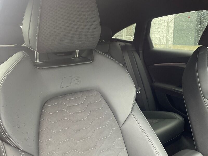 More views of Audi A6