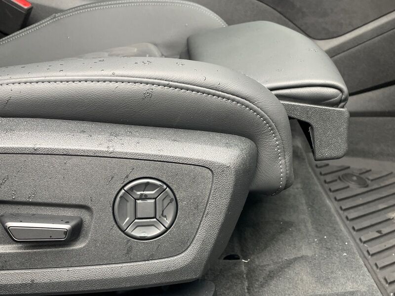 More views of Audi A6 Sportback e-tron