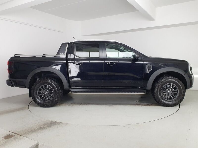 More views of Ford Ranger