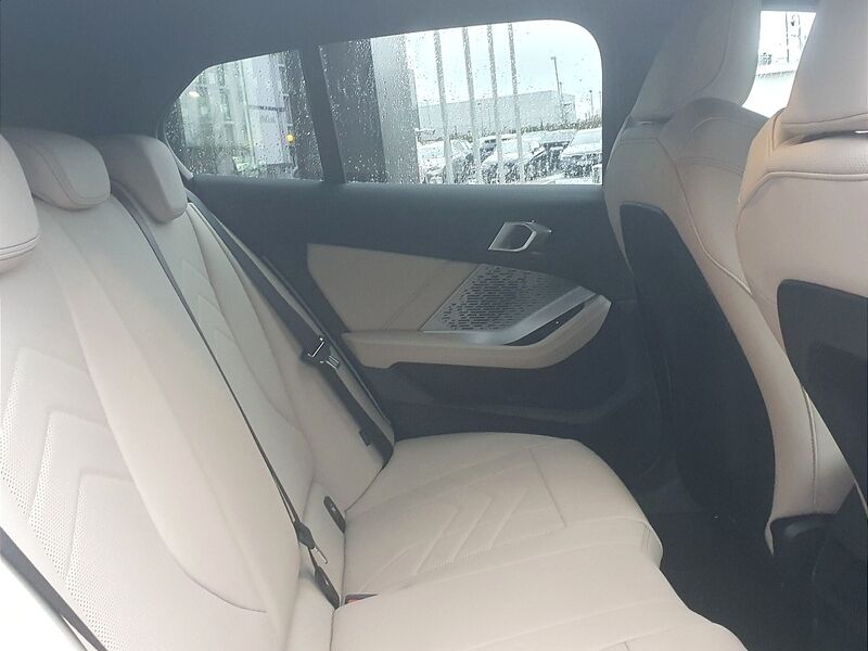 More views of BMW 1-Series