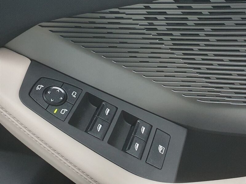 More views of BMW 1-Series