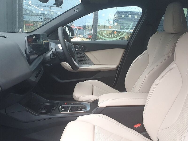 More views of BMW 1-Series