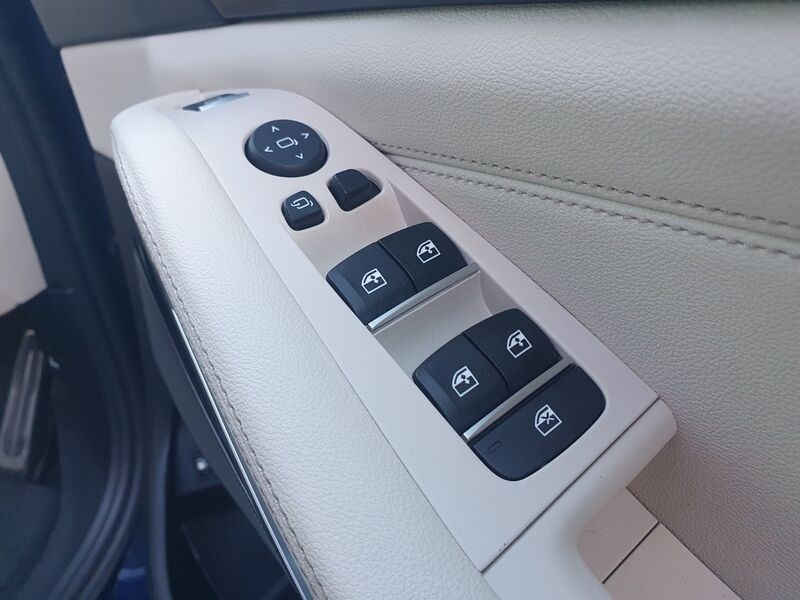 More views of BMW X5