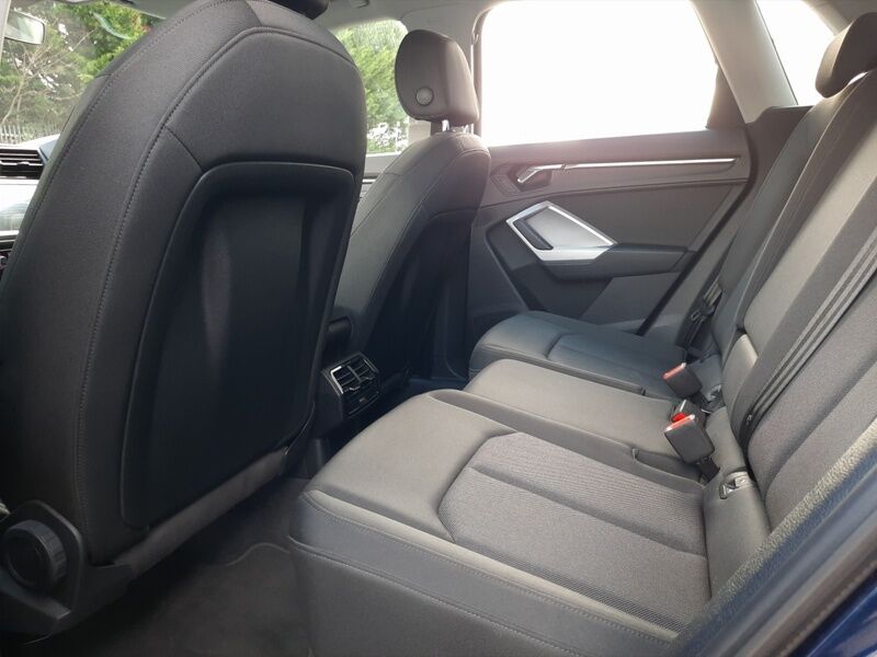 More views of Audi Q3