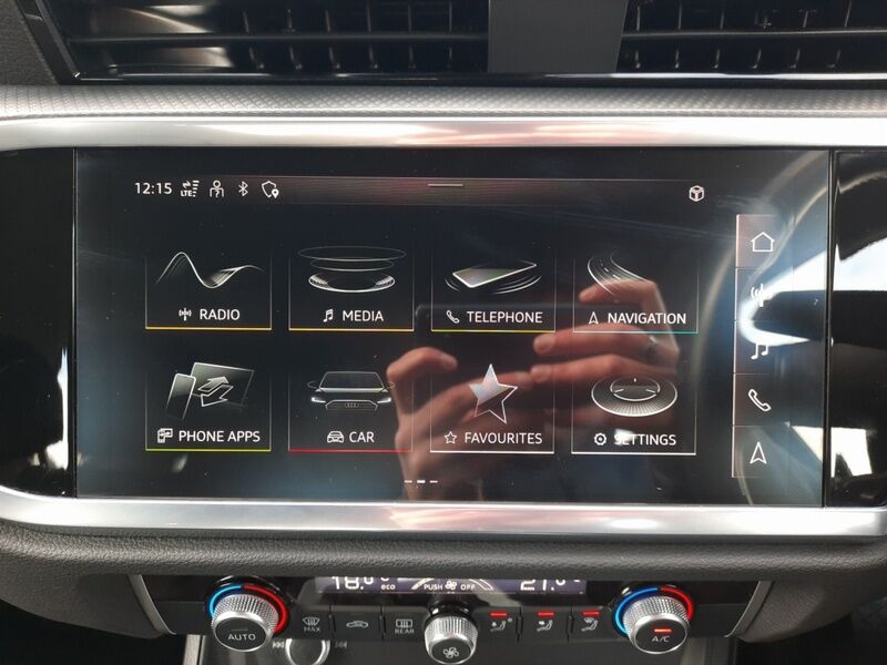 More views of Audi Q3