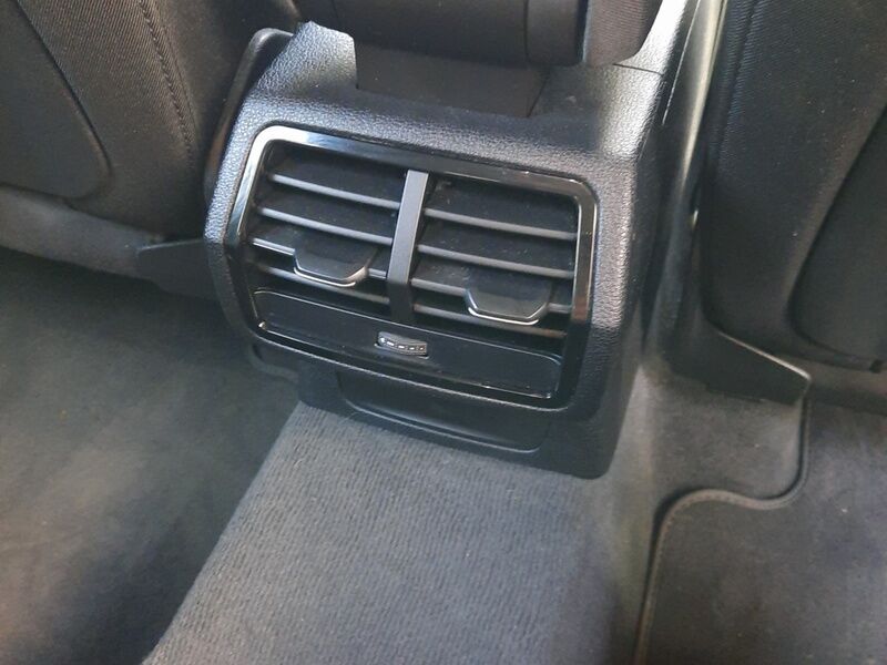 More views of Audi Q3