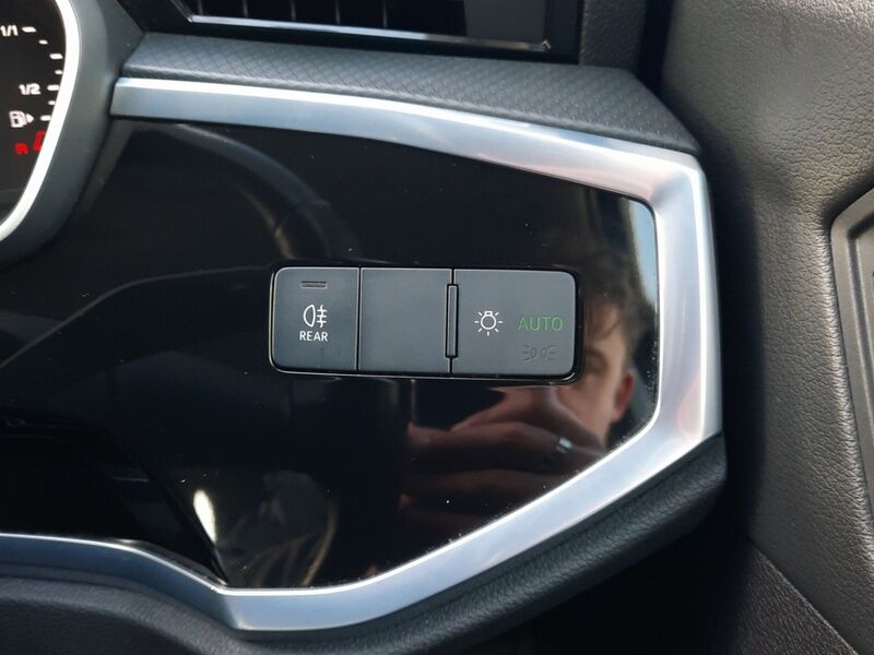 More views of Audi Q3