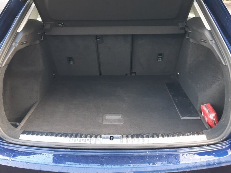 More views of Audi Q3