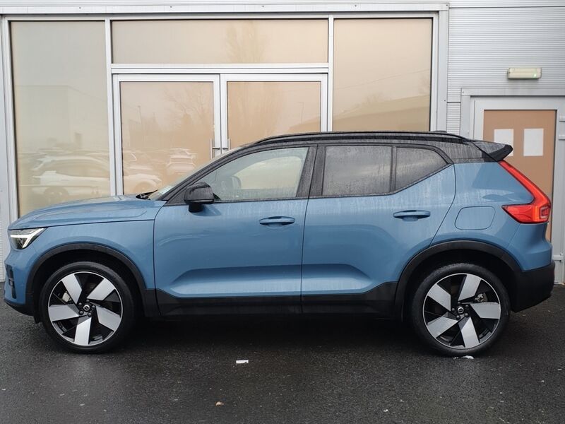 More views of Volvo XC40