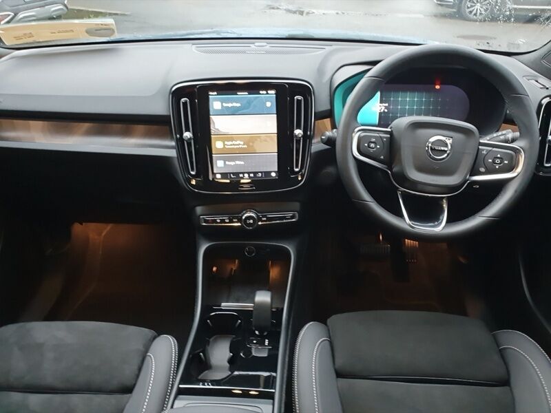 More views of Volvo XC40