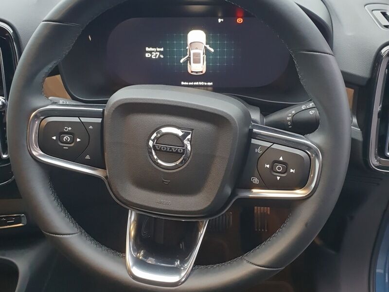 More views of Volvo XC40