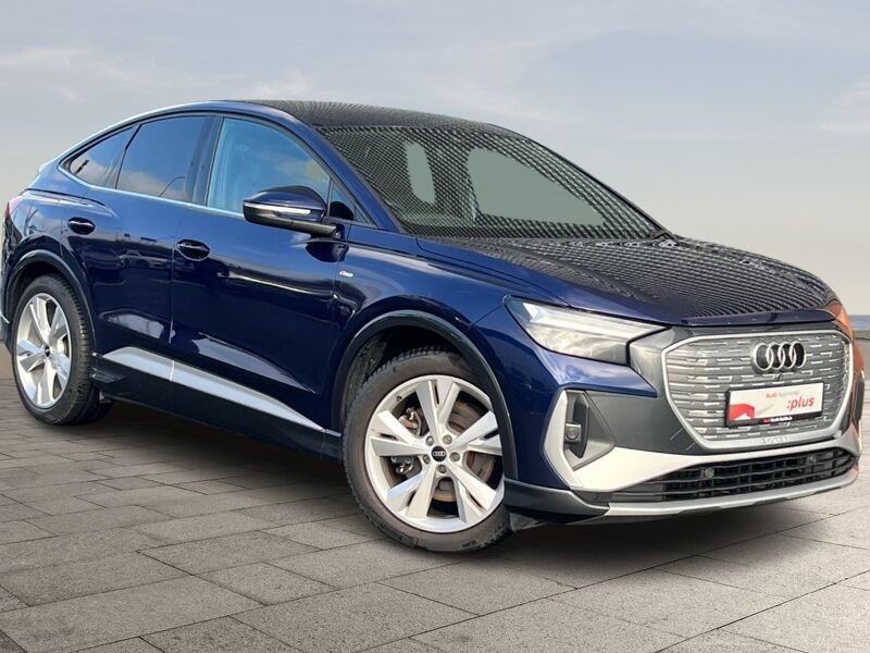 More views of Audi Q4 e-tron
