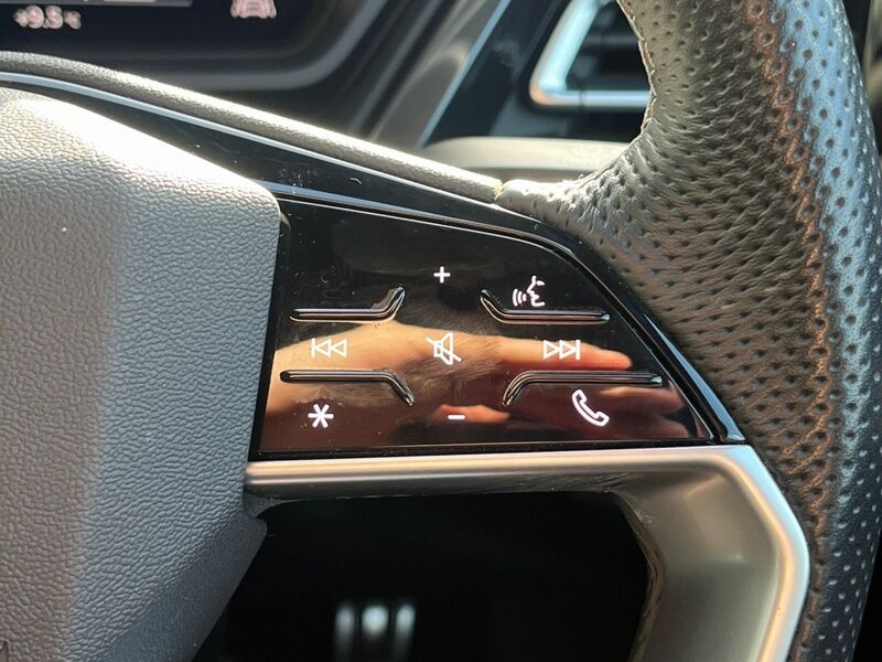 More views of Audi Q4 e-tron