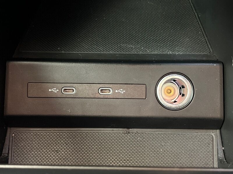 More views of Audi Q4 e-tron