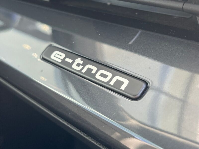 More views of Audi Q4 e-tron