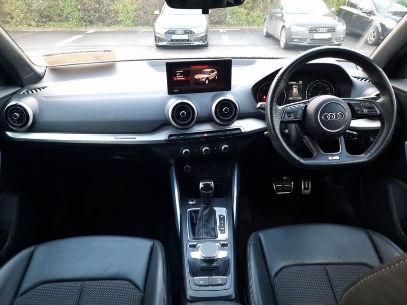 More views of Audi Q2