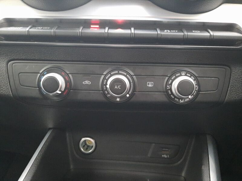 More views of Audi Q2