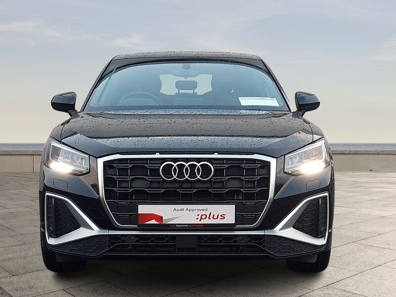 More views of Audi Q2