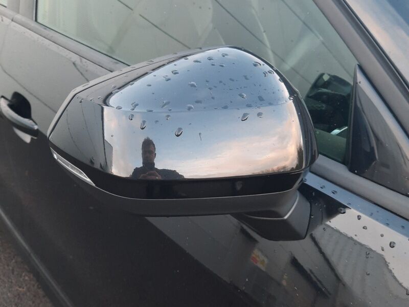 More views of Audi Q2