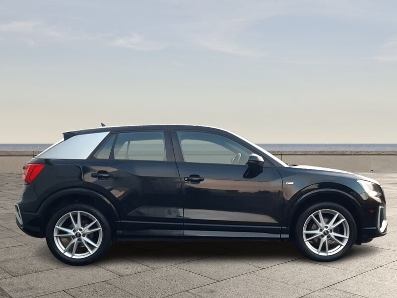 More views of Audi Q2