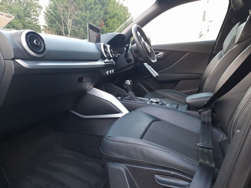 More views of Audi Q2