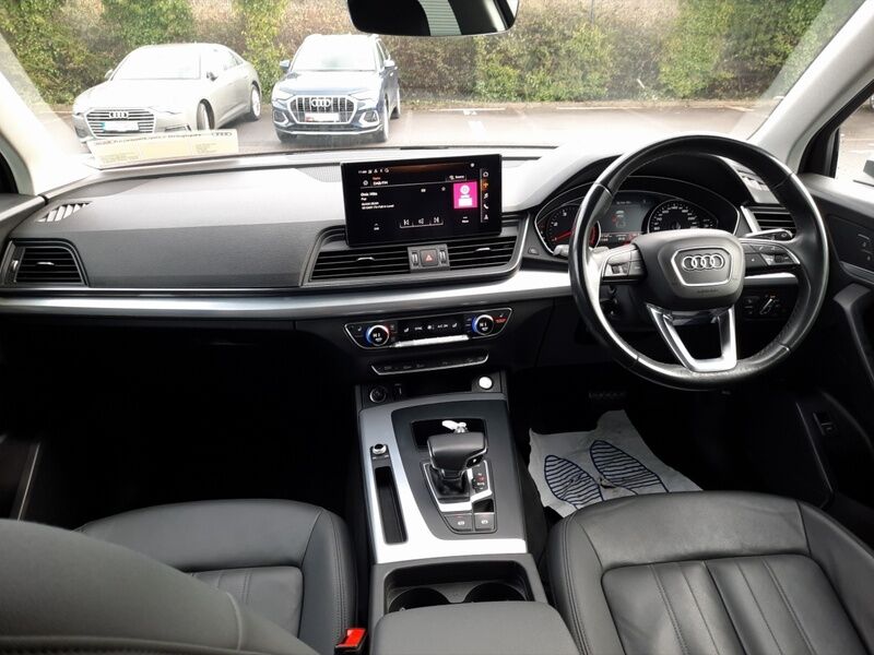 More views of Audi Q5