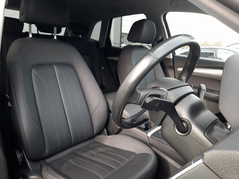 More views of Audi Q5