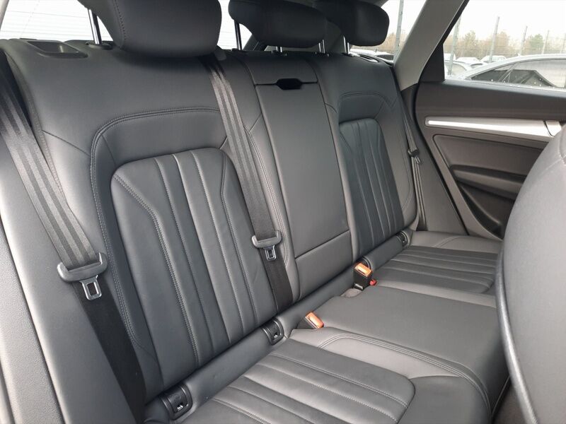 More views of Audi Q5