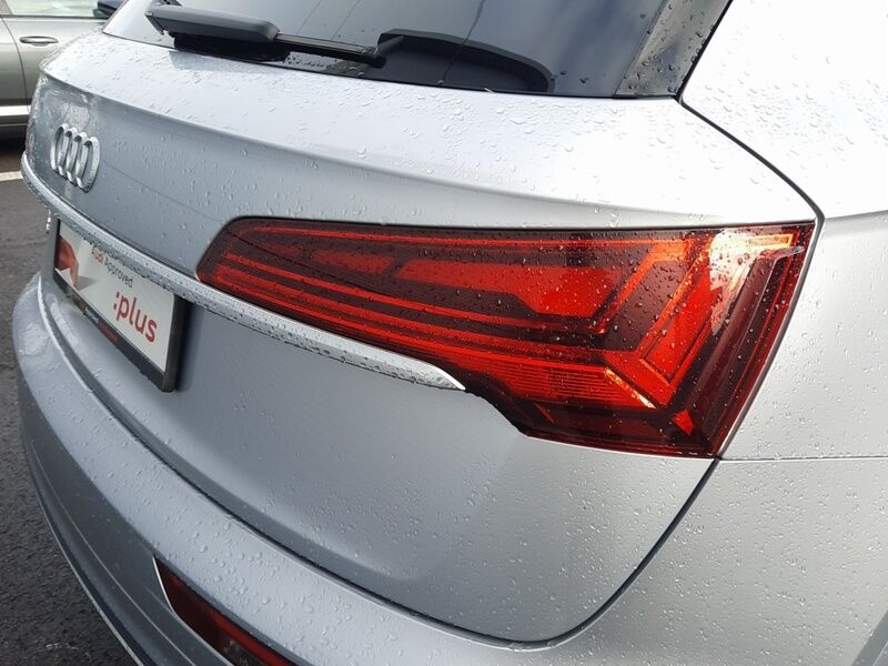 More views of Audi Q5