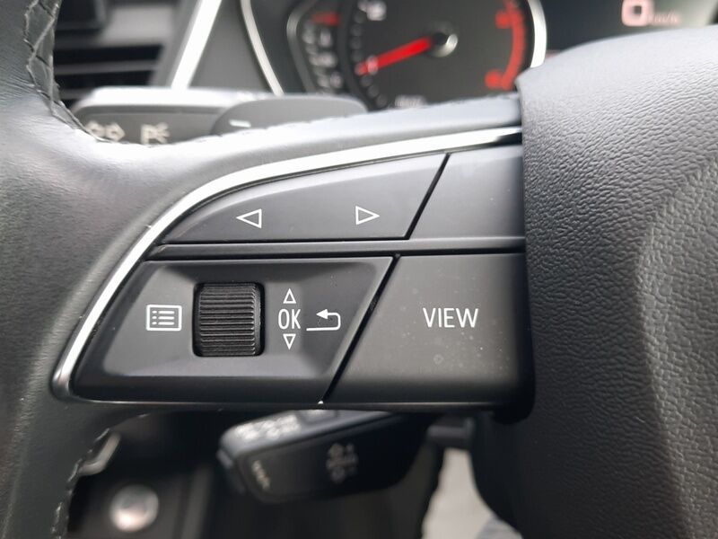 More views of Audi Q5