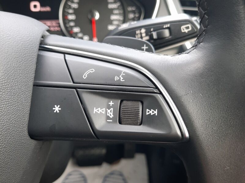 More views of Audi Q5