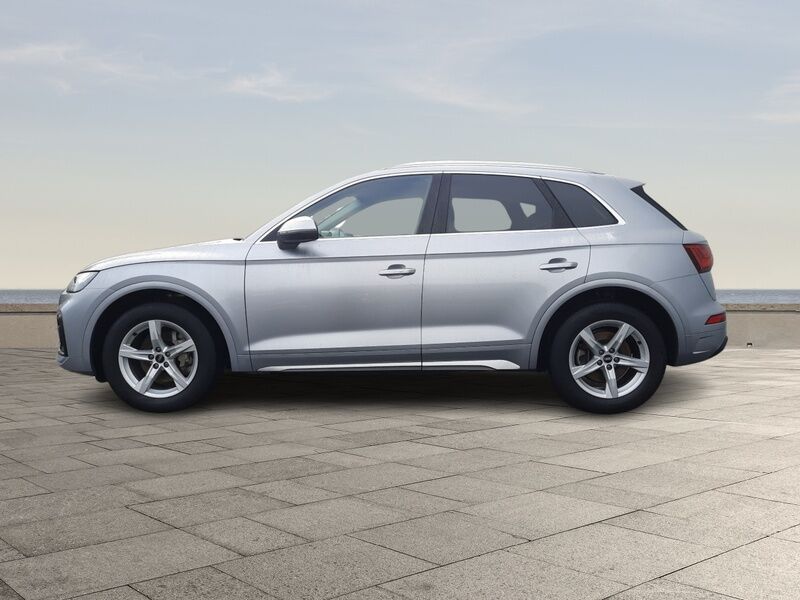 More views of Audi Q5